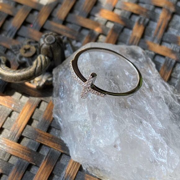 Cross CZ Sterling Silver Ring - Picture 7 of 7